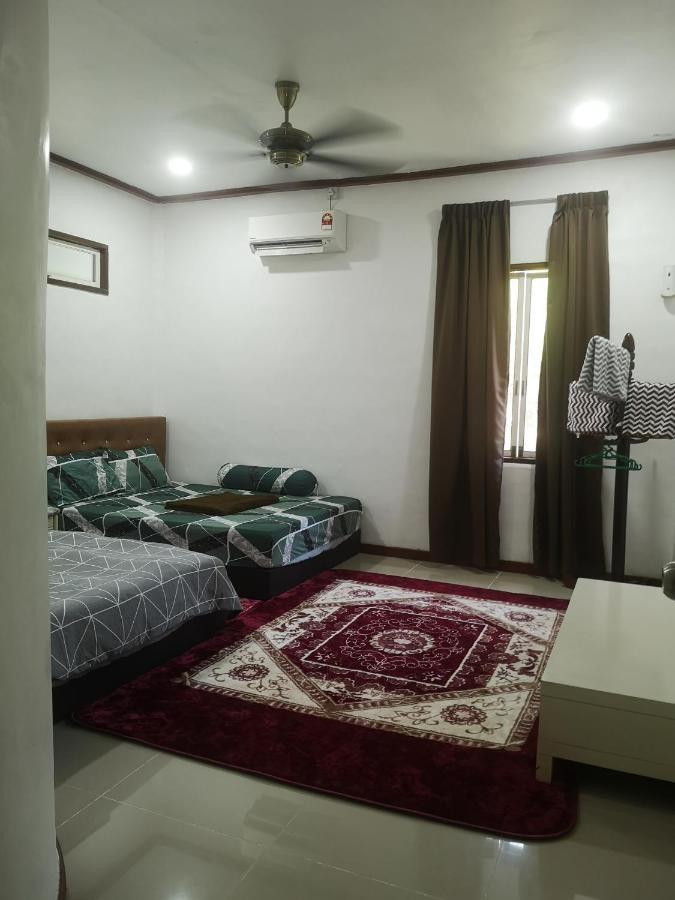 Denai Senja Villa Kuala Selangor Exteriör bild
